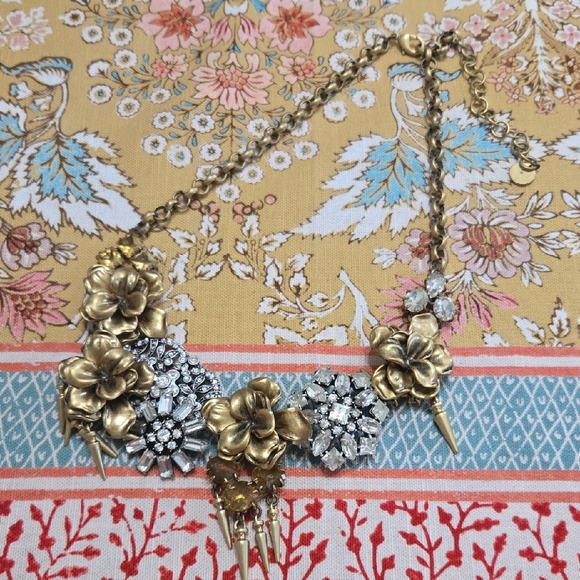 Stella & Dot Gold and Silver Floral Necklace - Picture 1 of 2